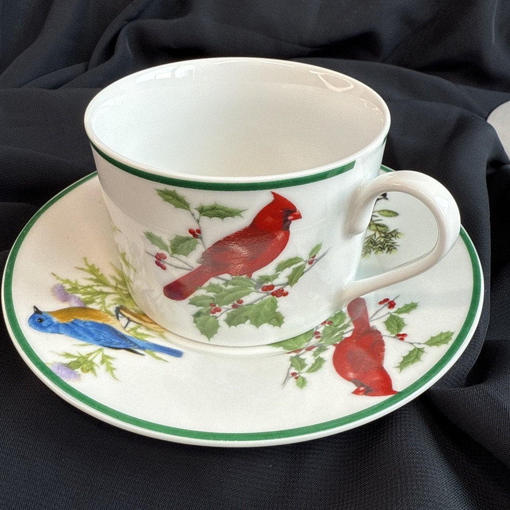 National Wildlife Federation Cardinal Bluejay Birds Cups And‎ Saucers, Set Of 2